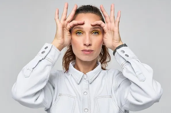 Скачать курс «[facepilates] Стираем межбровку (Дарья Орлова)» — слив курса